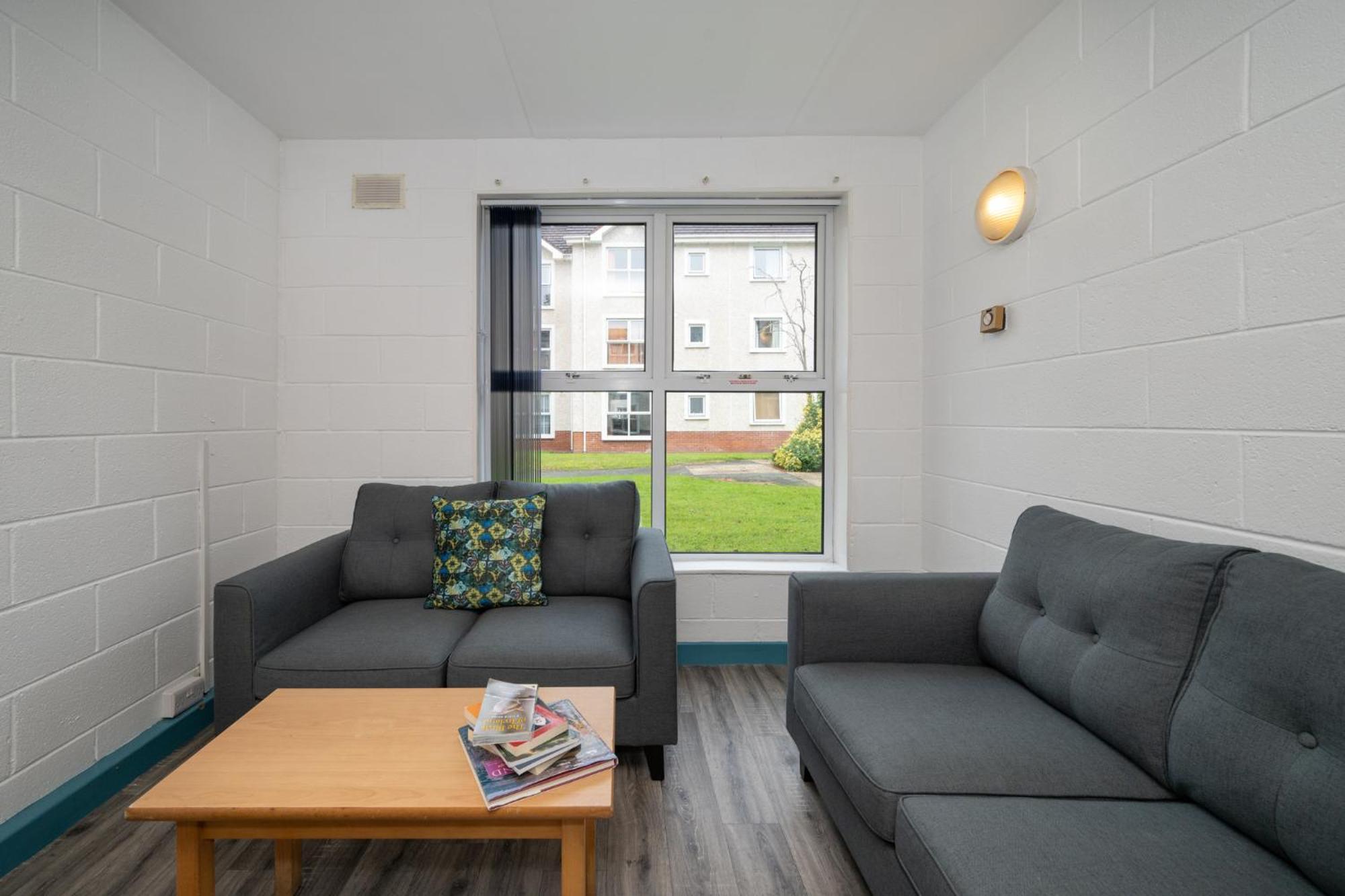 Castlewhite - Ucc Summer Beds Корк Екстер'єр фото